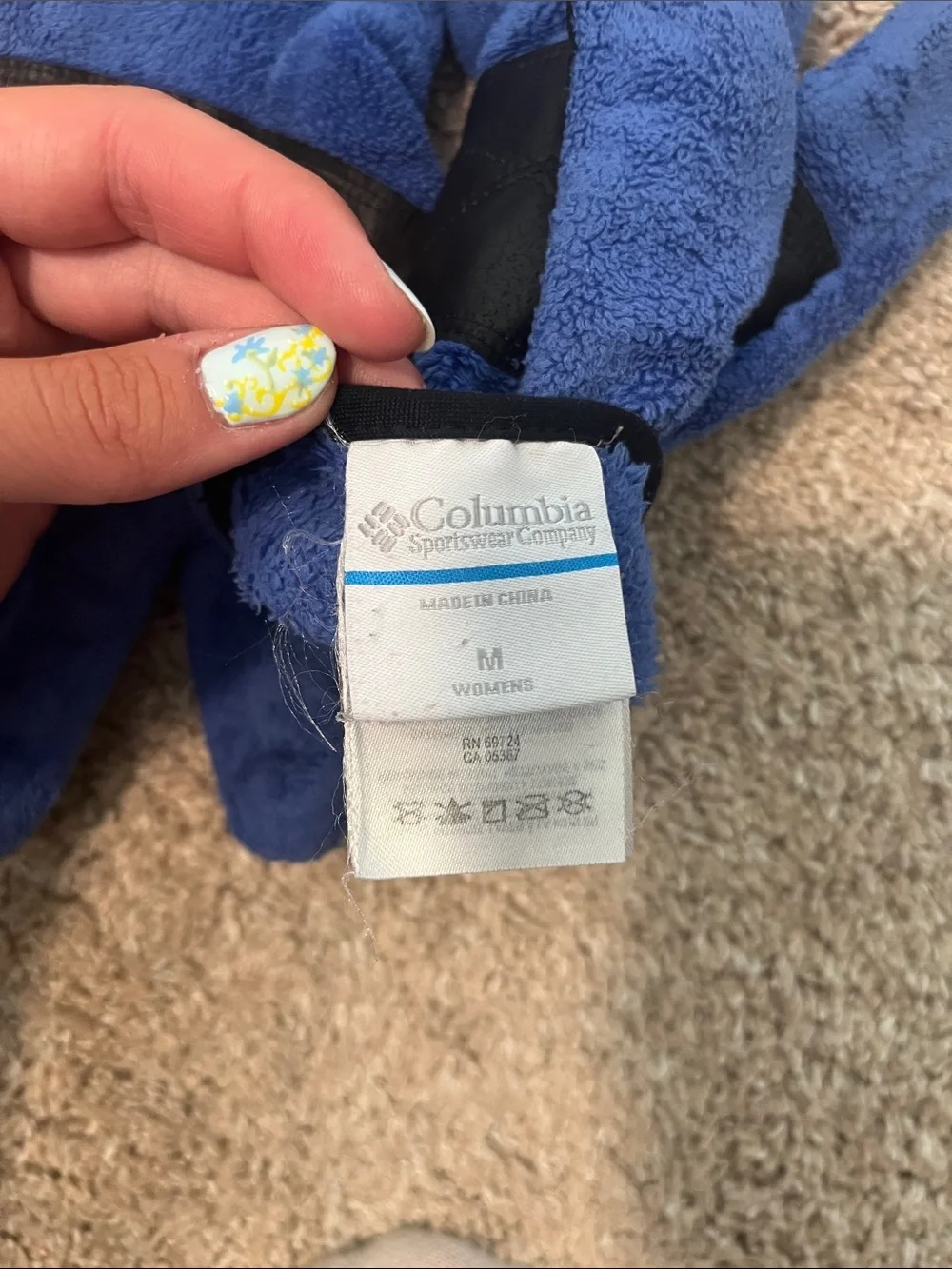Columbia Blue Fleece Scarf and Matching Gloves Set